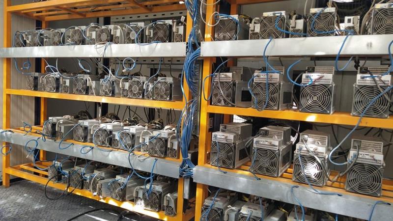 ضبط تجهیزات میلیاردی استخراج رمز ارز در بجنورد