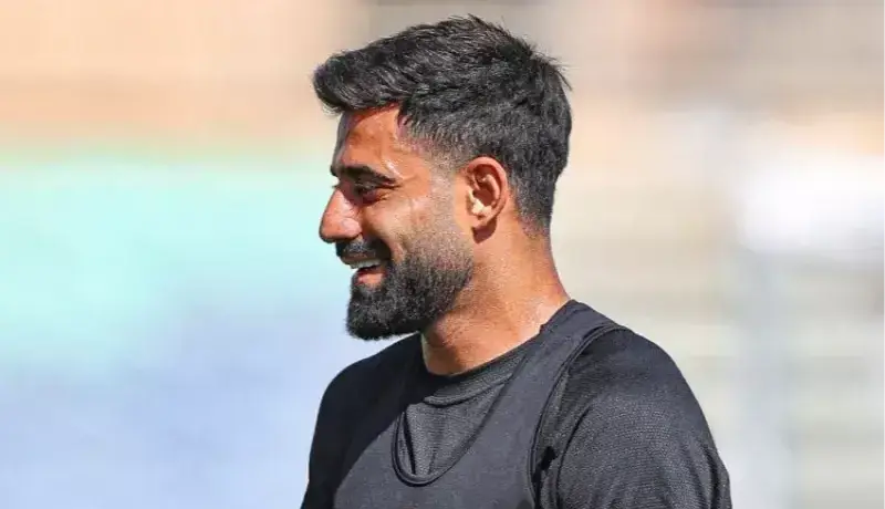 کنعانی‌زادگان با گل قرمز در لباس تیم ملی