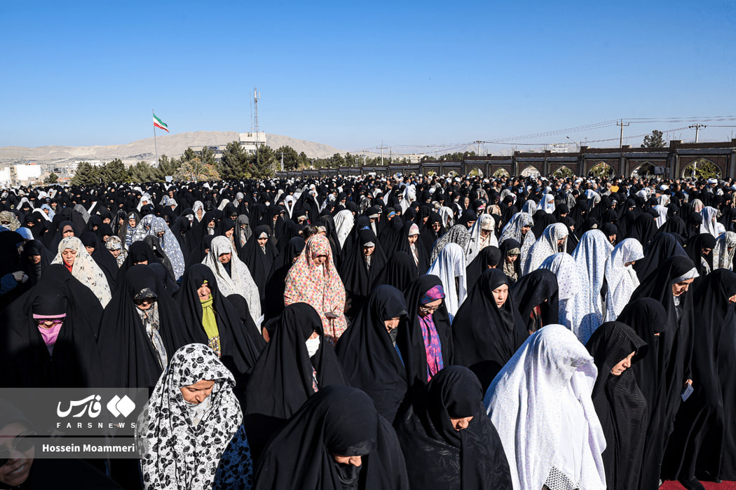 عکس/نماز مردم بجنورد برای نزول باران