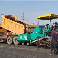 بهسازی جاده بیله‌سوار - جعفرآباد مغان آغاز شد
