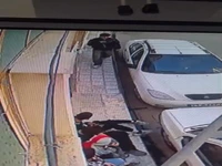 خفت و زورگیری موبایل در بلوار طبرسی شمالی مشهد