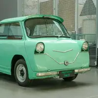 اسمیک؛ تلاش ناموفق لهستان برای ساخت یک خودروی میکرو با درب قلعه‌ای!  