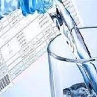 وصول مطالبات آب و فاضلاب باید متناسب با شرایط اقتصادی مردم باشد