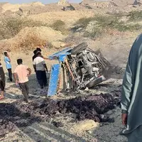 واژگونی آتشین وانت؛ 3 عضو یک خانواده جان باختند