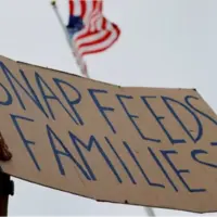 دستور وزارت کشاورزی آمریکا برای توقف پرداخت بودجه کمک‌های غذایی