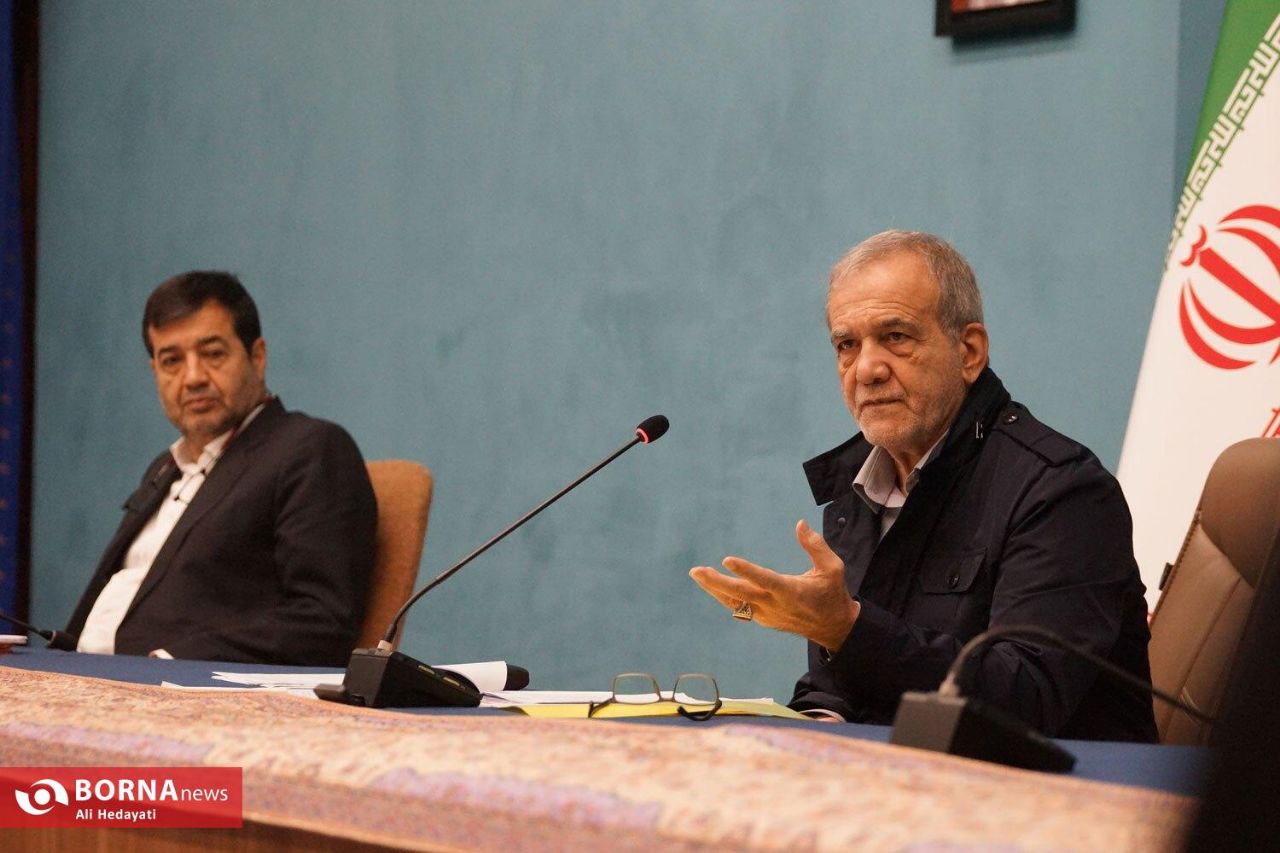 عکس/ جلسه شورای عالی جوانان با حضور رئیس‌جمهور