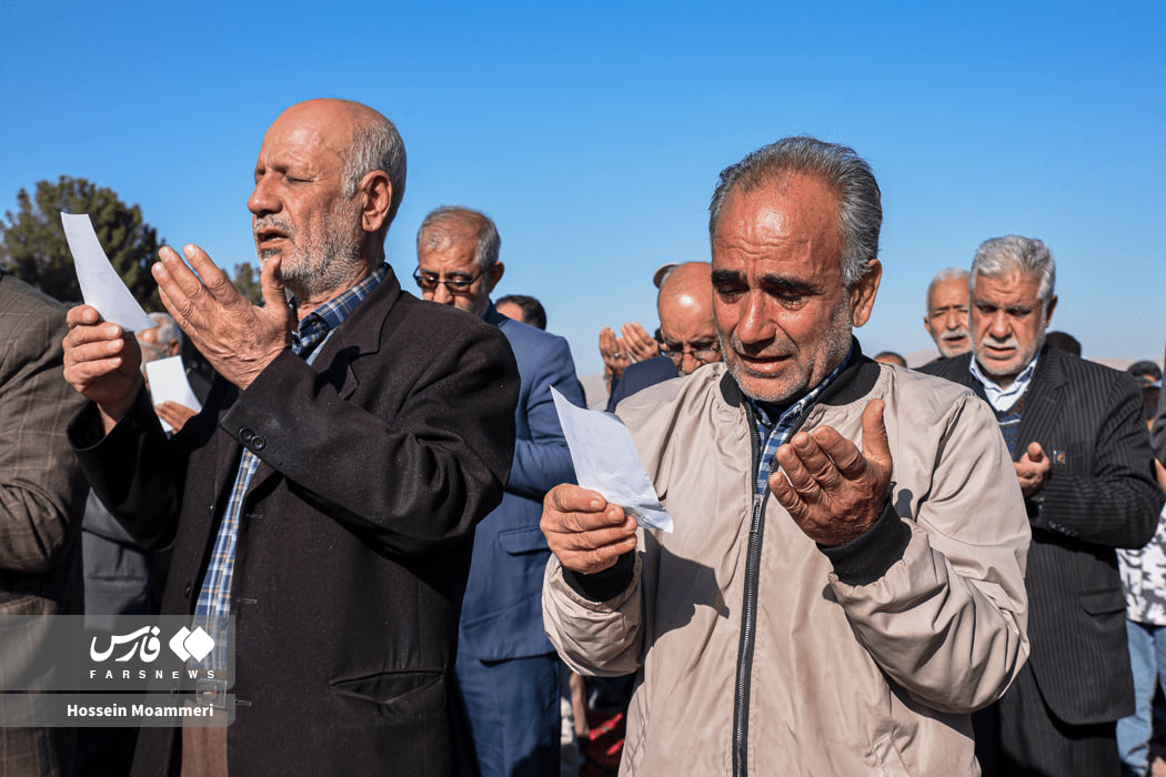 عکس/نماز مردم بجنورد برای نزول باران