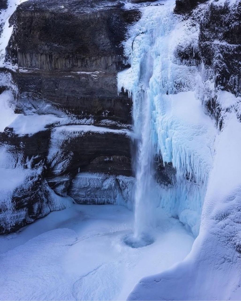 تصاویری از طبیعت برفی ایسلند 