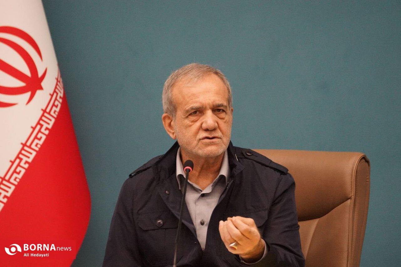 عکس/ جلسه شورای عالی جوانان با حضور رئیس‌جمهور