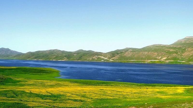 بهسازی راه تالاب نئور اردبیل آغاز شد