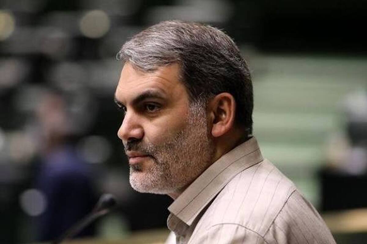 کنایه زنگنه به پزشکیان: به جای اینکه تهران را تخلیه کنید، به برنامه عمل کنید