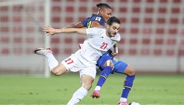 قلعه‌نویی مسئول عواقب نتایج تیم ملی است