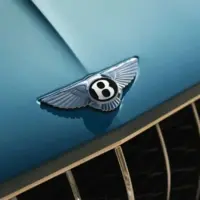 بنتلی هم عقب نشینی کرد؛ تعویق استراتژی برقی‌ سازی تا سال ۲۰۳۵