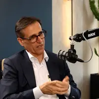 عضو اتاق بازرگانی: در ماه‌های اخیر درآمد خانوارهای ایرانی ۲۰ درصد کاهش یافته است