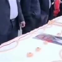 واکنش صباغیان به حواشی کیک ۱۲ متری!