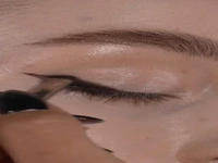 آرایش چشم قهوه ای مناسب فصل پاییز