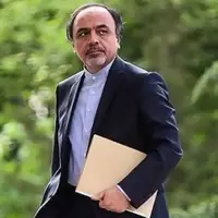 نوکر خانه‌زاد آمریکا؛ حمله کیهان به مشاور سابق روحانی