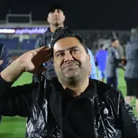 اخباری: صدرنشینی ما حاصل غیرقابل پیش‌بینی بودن لیگ است