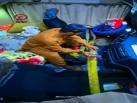 روش عجیب یک راننده پاکستانی برای جلوگیری از سرقت کامیون در زمان استراحت