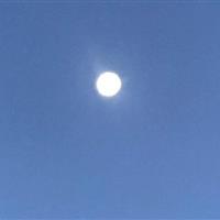 اشتباهی که همه در عکاسی از ماه مرتکب می‌شوند / چرا عکس ماه در گوشی همیشه خراب می‌شود؟