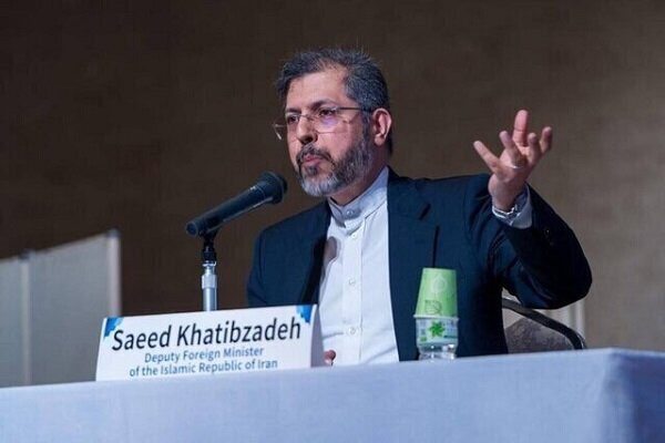 معاون عراقچی: با توجه به اقدامات واشنگتن علیه ایران، فعلاً در نقطه مذاکره قرار نداریم 