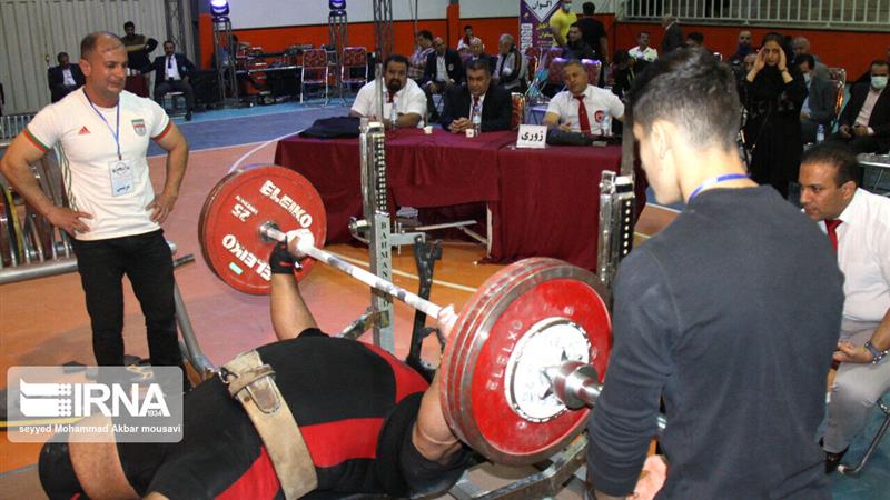 سنندج میزبان مسابقات پاورلیفتینگ و پرس‌سینه قهرمانی دانشجویان پسر کشور