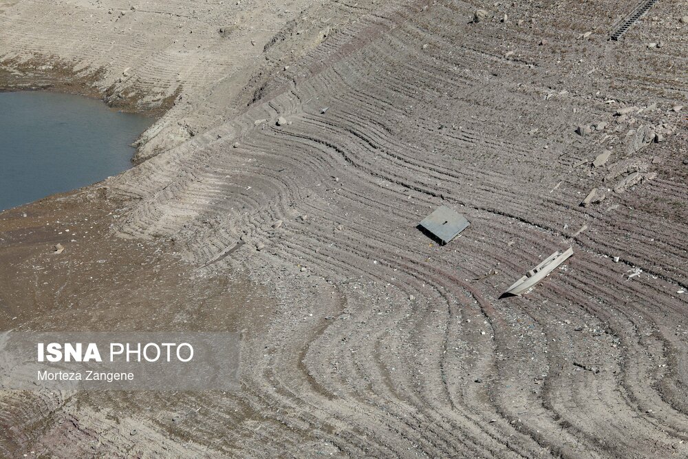 عکس/ وضعیت بحرانی سد لتیان