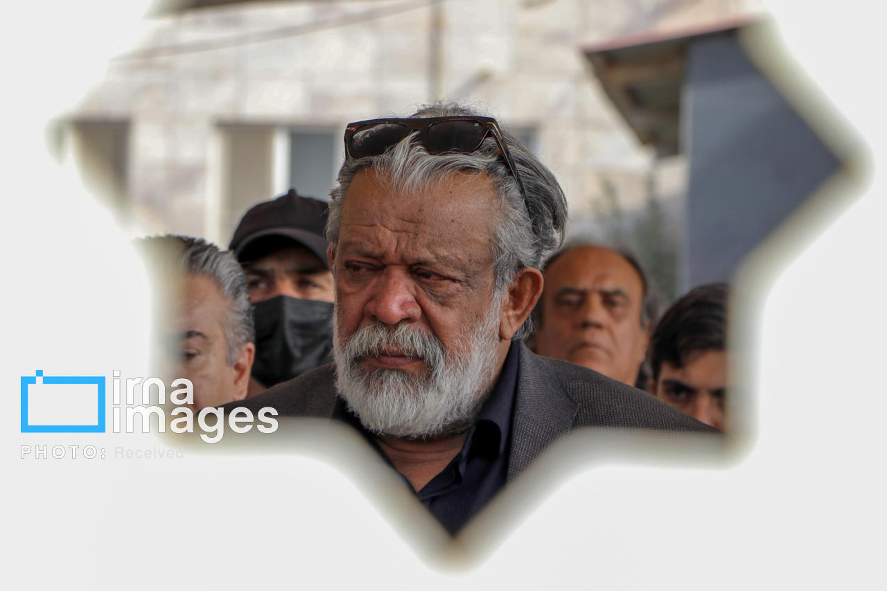 تشییع پیکر «همایون ارشادی» در کرج