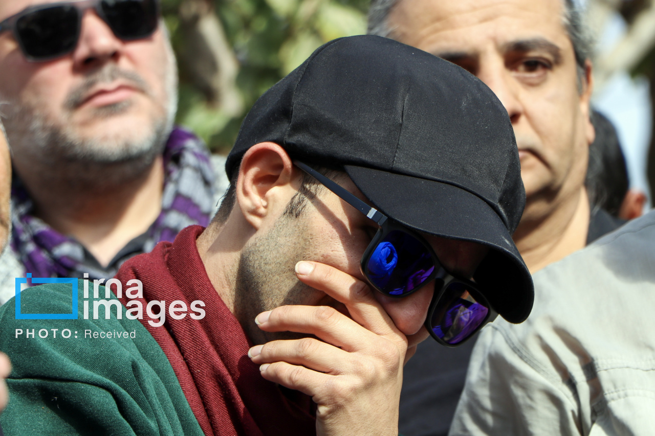 تشییع پیکر «همایون ارشادی» در کرج