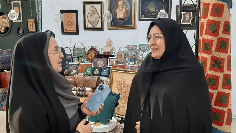 نمایشگاه توانمندی بانوان اردبیل جلوه‌ای از توانمندی‌های زنان است