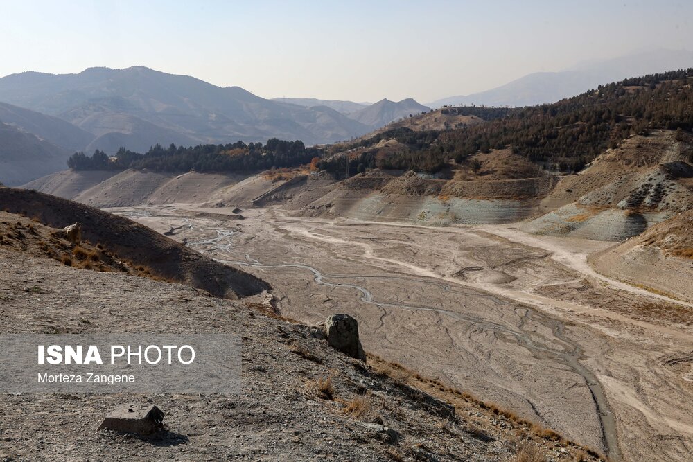 عکس/ وضعیت بحرانی سد لتیان