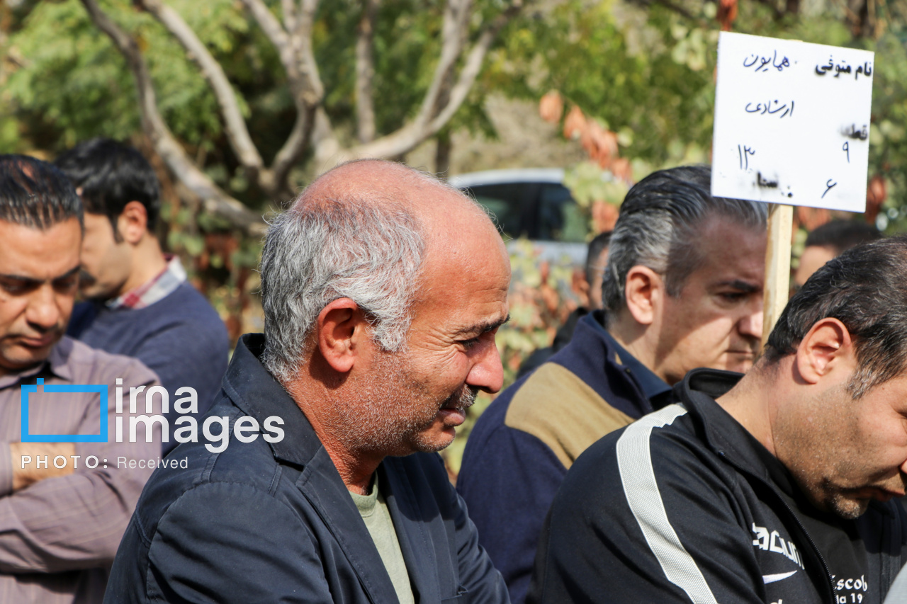 تشییع پیکر «همایون ارشادی» در کرج