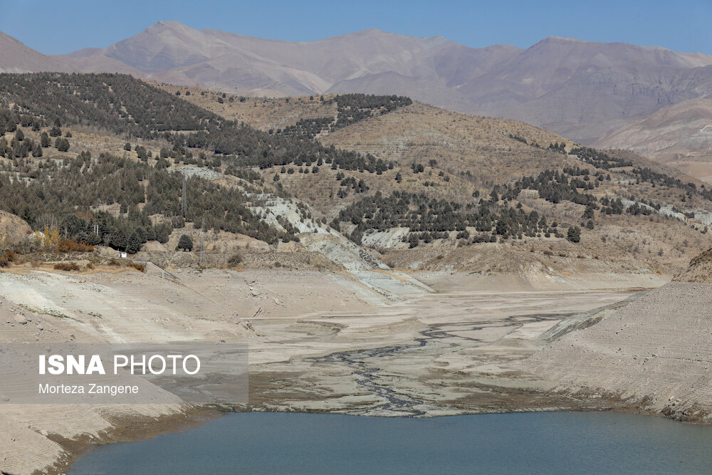 عکس/ وضعیت بحرانی سد لتیان