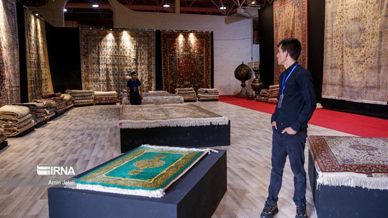 نوزدهمین نمایشگاه فرش دستباف قم از چهارم آذرماه برپا میشود