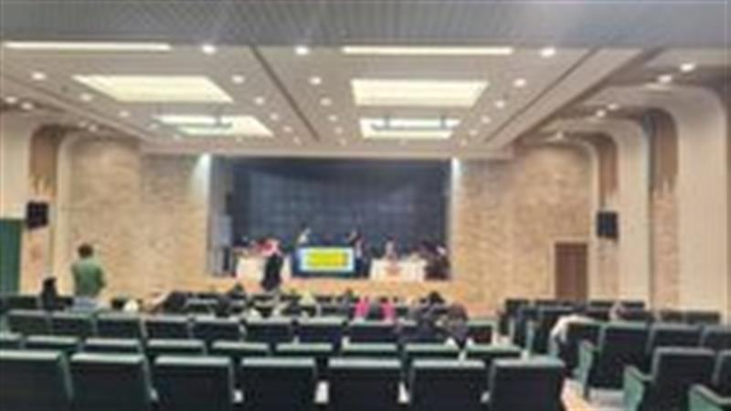 رقابت نهایی جام کتاب‌بازی در یزد