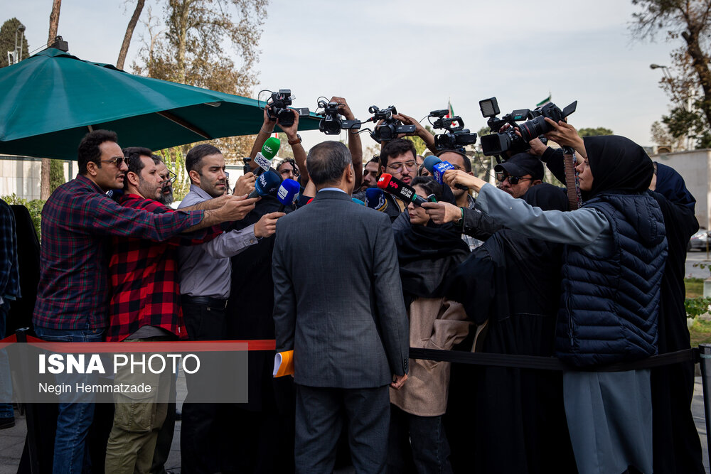 عکس/ حاشیه جلسه هیات دولت