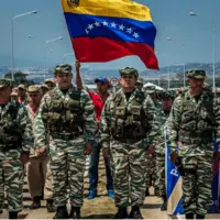 افزایش سطح هشدار نظامی در ونزوئلا در پی تحرکات آمریکا