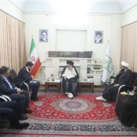 مسئولان به اولویت‌های واقعی کشور توجه کنند