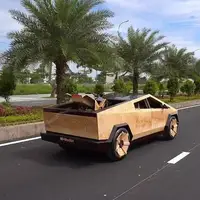 پدر ماهر و با سلیقه برای فرزندش «تسلا سایبر تراک» ساخت!