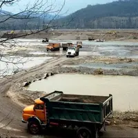 توقف برداشت غیرمجاز از بستر دریاچه ارومیه با اقدام فوری محیط‌بانان