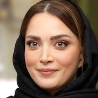 واکنش دانشگاه آزاد به حواشی دفاعِ بهنوش طباطبایی