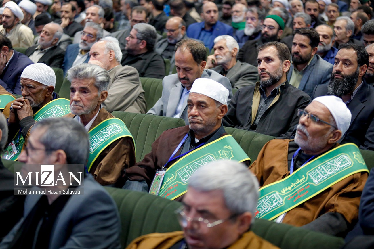 آیین افتتاحیه اجلاس بینالمللی پیرغلامان حسینی در حرم مطهر رضوی