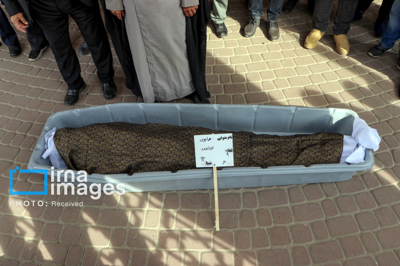 تشییع پیکر «همایون ارشادی» در کرج