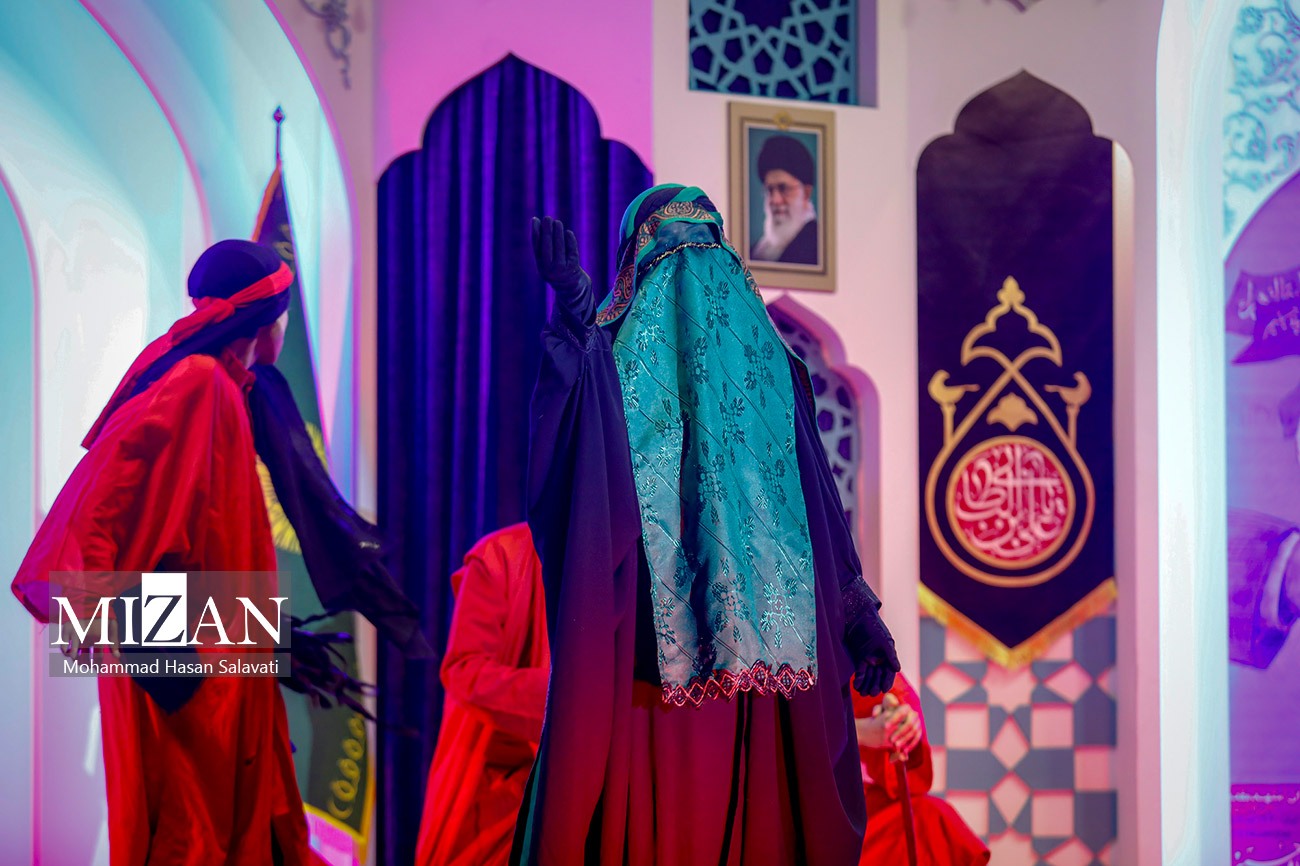 آیین افتتاحیه اجلاس بینالمللی پیرغلامان حسینی در حرم مطهر رضوی