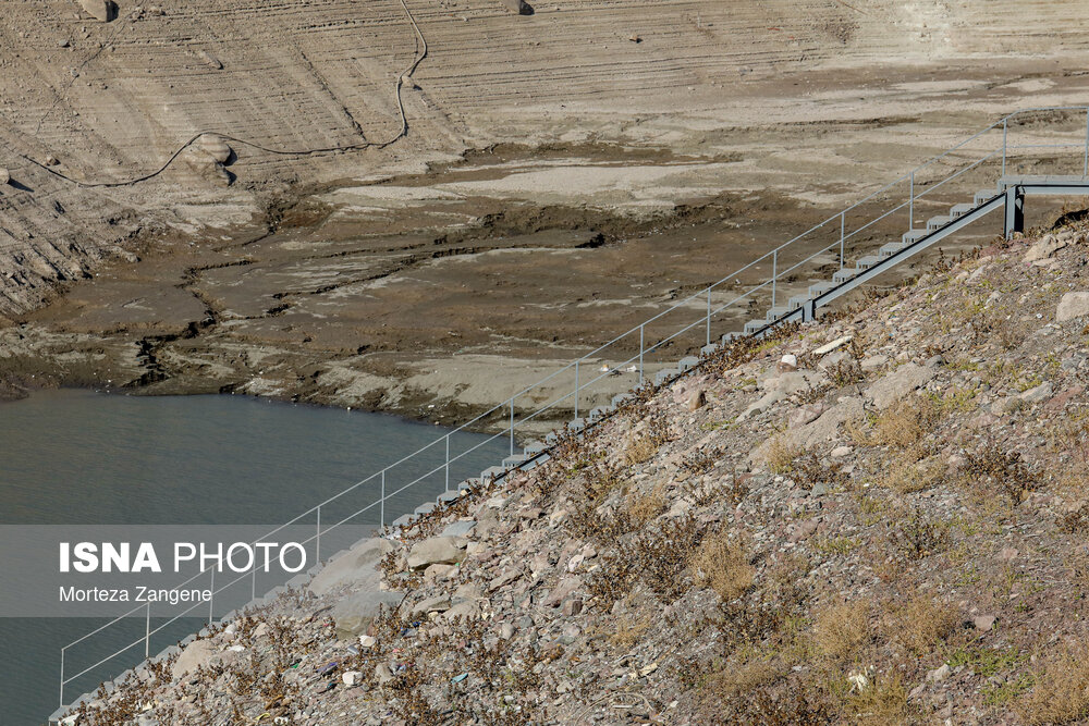 عکس/ وضعیت بحرانی سد لتیان
