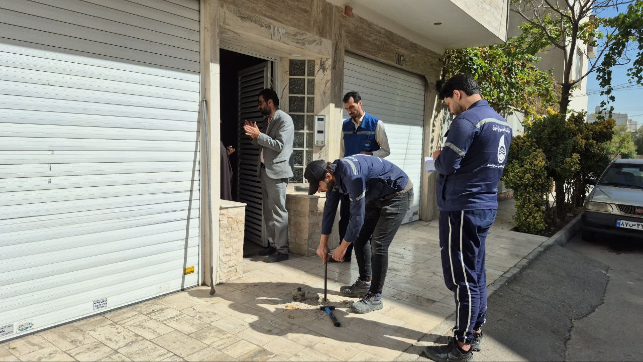  برخورد قاطع با اسراف‌کاران آب در مشهد