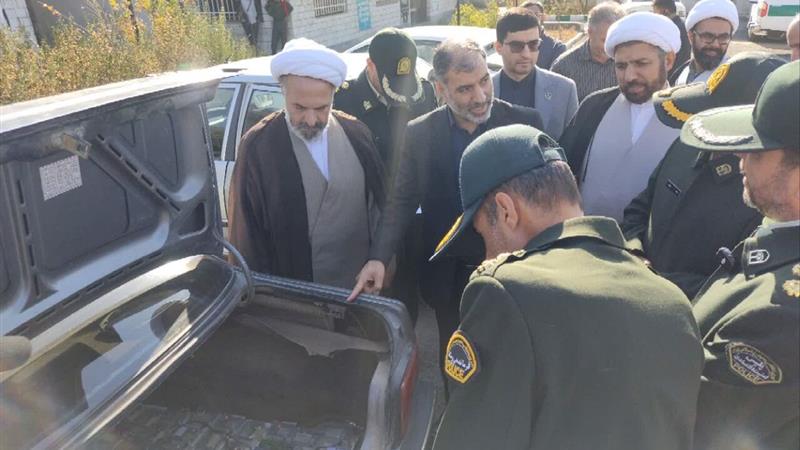 کشف ۲۳۰ دستگاه جی پی اس از دو دستگاه خودروی سواری در زنجان