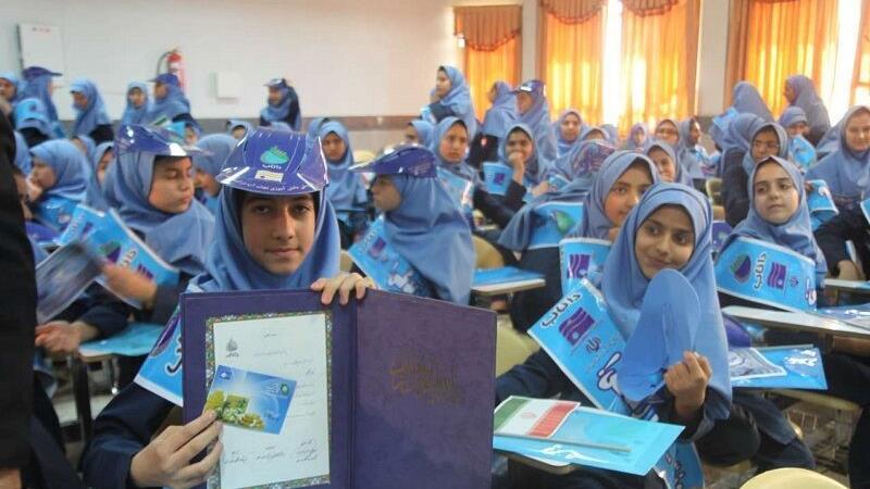 رویش جوانه‌های آبی در مدارس خراسان شمالی