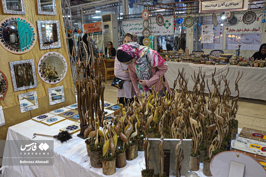 پانزدهمین نمایشگاه ملی صنایع دستی در کرمانشاه
