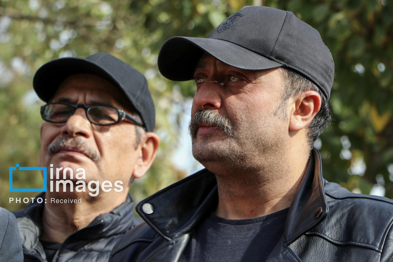 تشییع پیکر «همایون ارشادی» در کرج